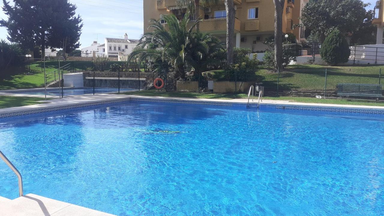 Apartamento- Atico En Mijas Costa , Con Piscina. Sitio de Calahonda Екстериор снимка